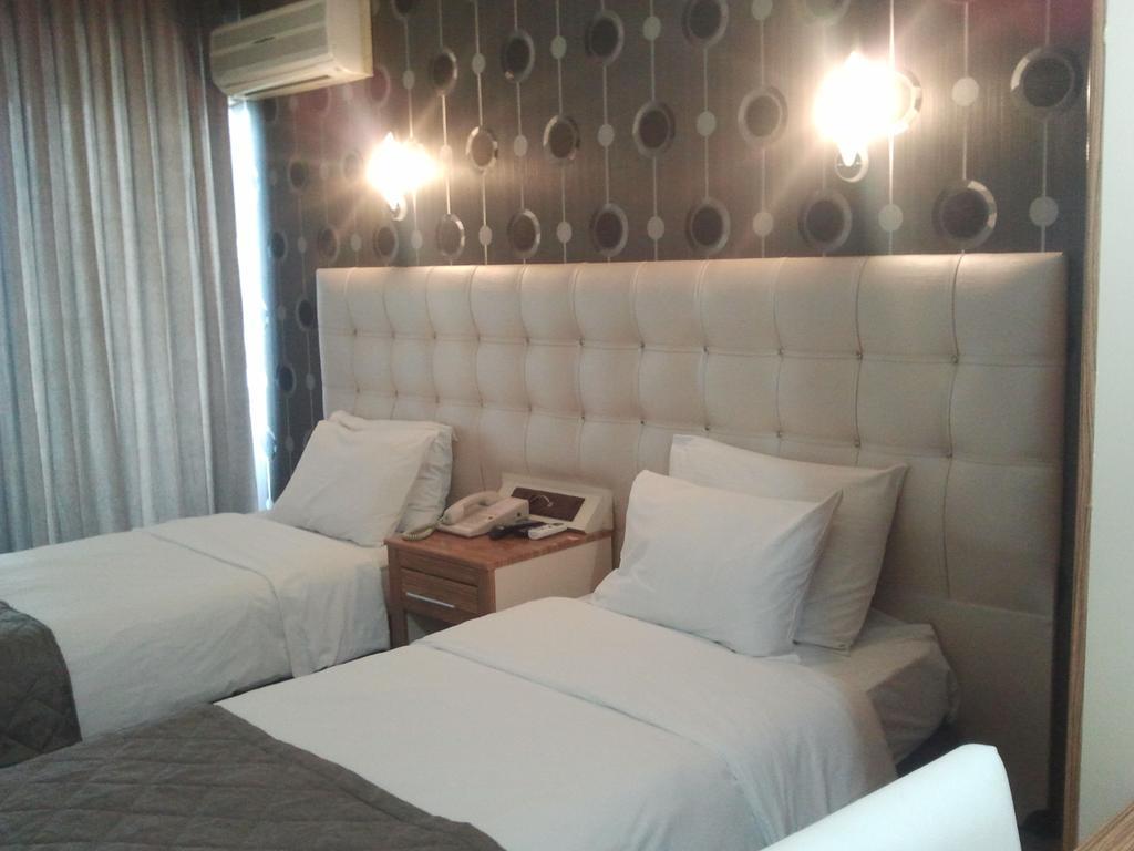 Hotel Kocaman İzmir Rom bilde