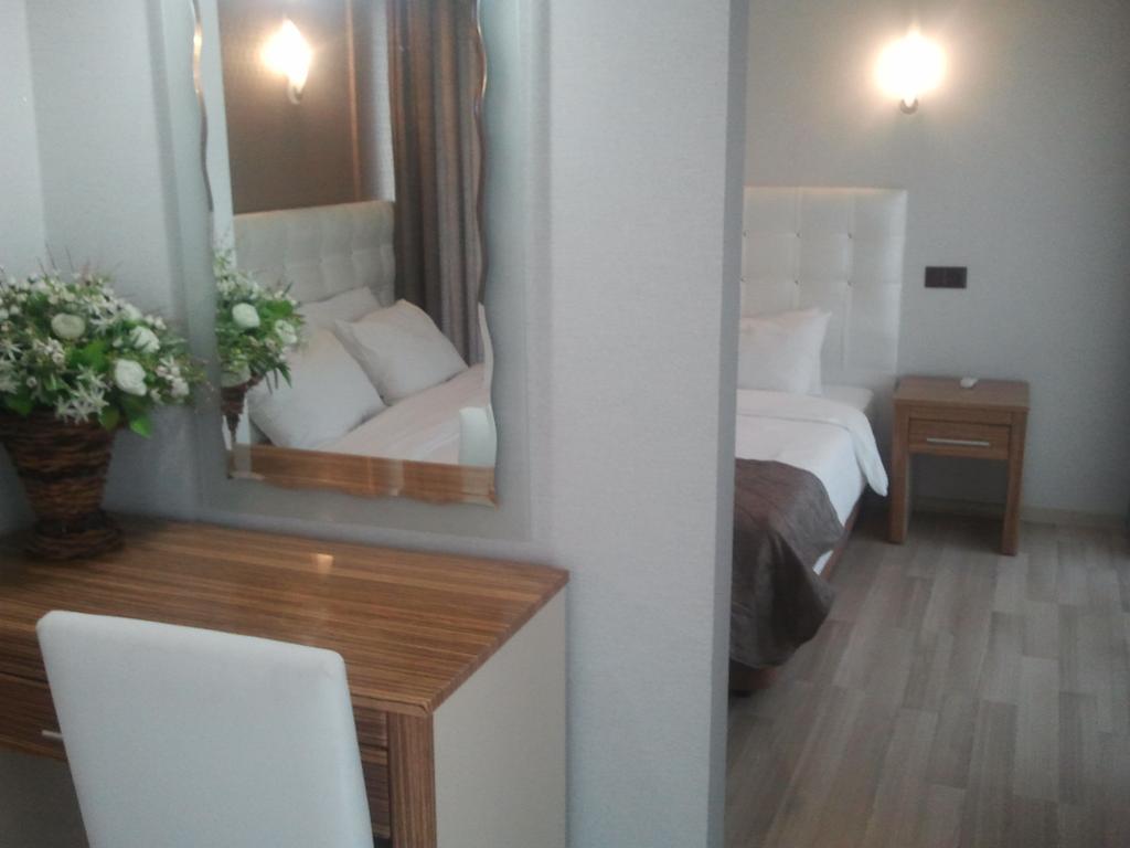 Hotel Kocaman İzmir Rom bilde