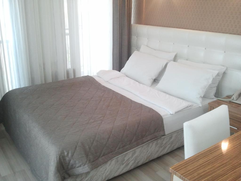 Hotel Kocaman İzmir Rom bilde