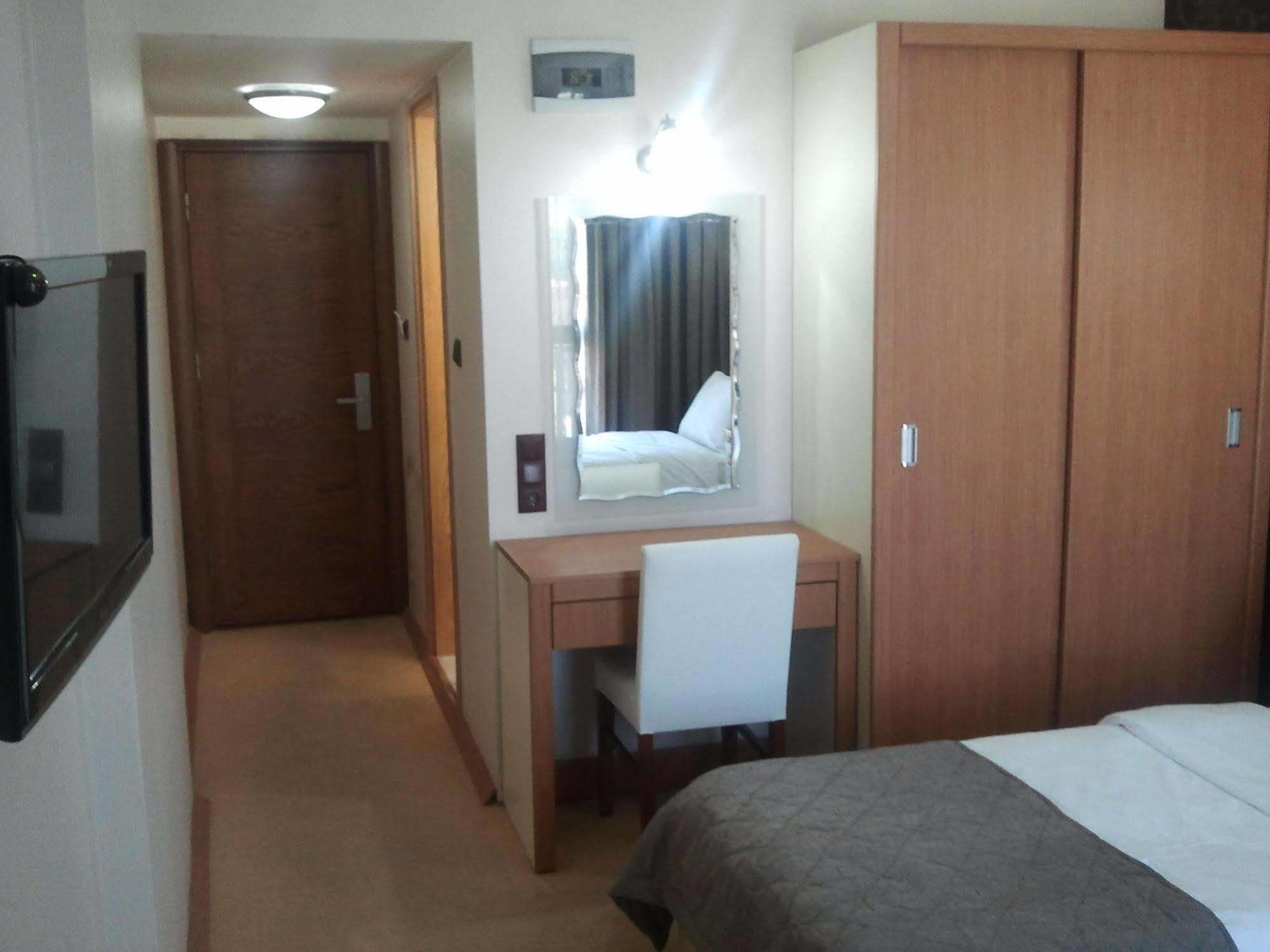 Hotel Kocaman İzmir Eksteriør bilde