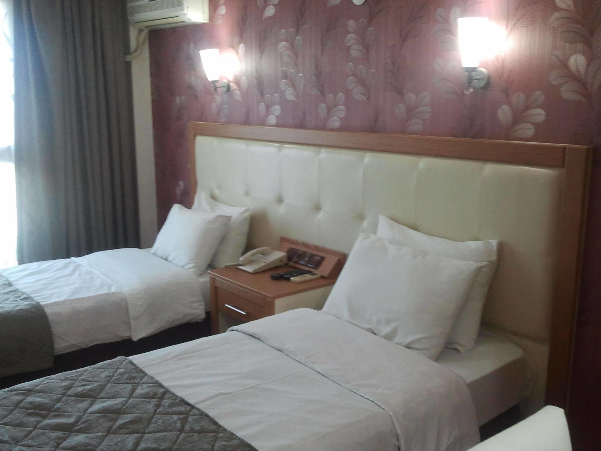 Hotel Kocaman İzmir Eksteriør bilde