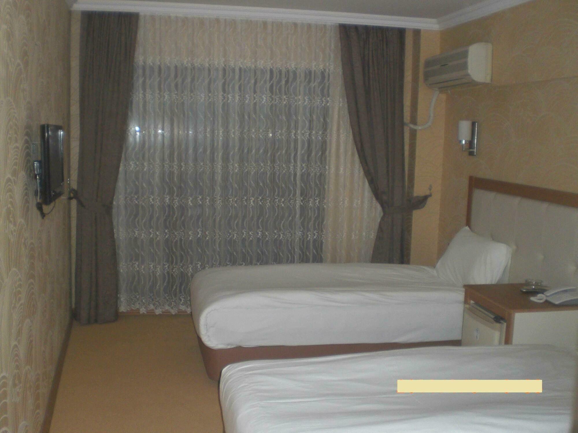 Hotel Kocaman İzmir Eksteriør bilde