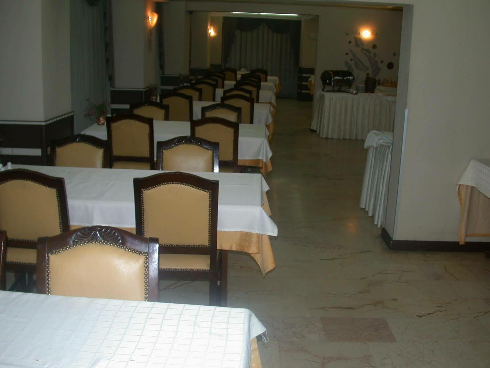 Hotel Kocaman İzmir Eksteriør bilde