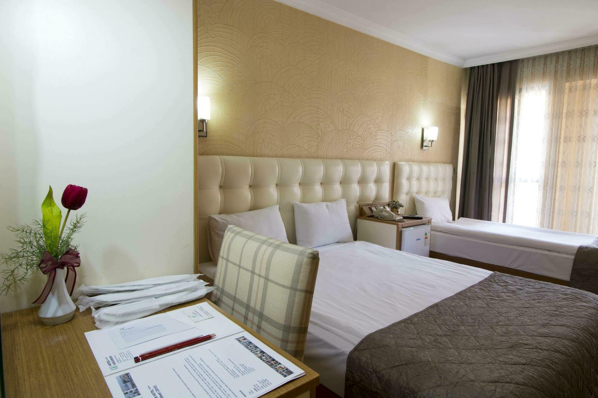 Hotel Kocaman İzmir Eksteriør bilde