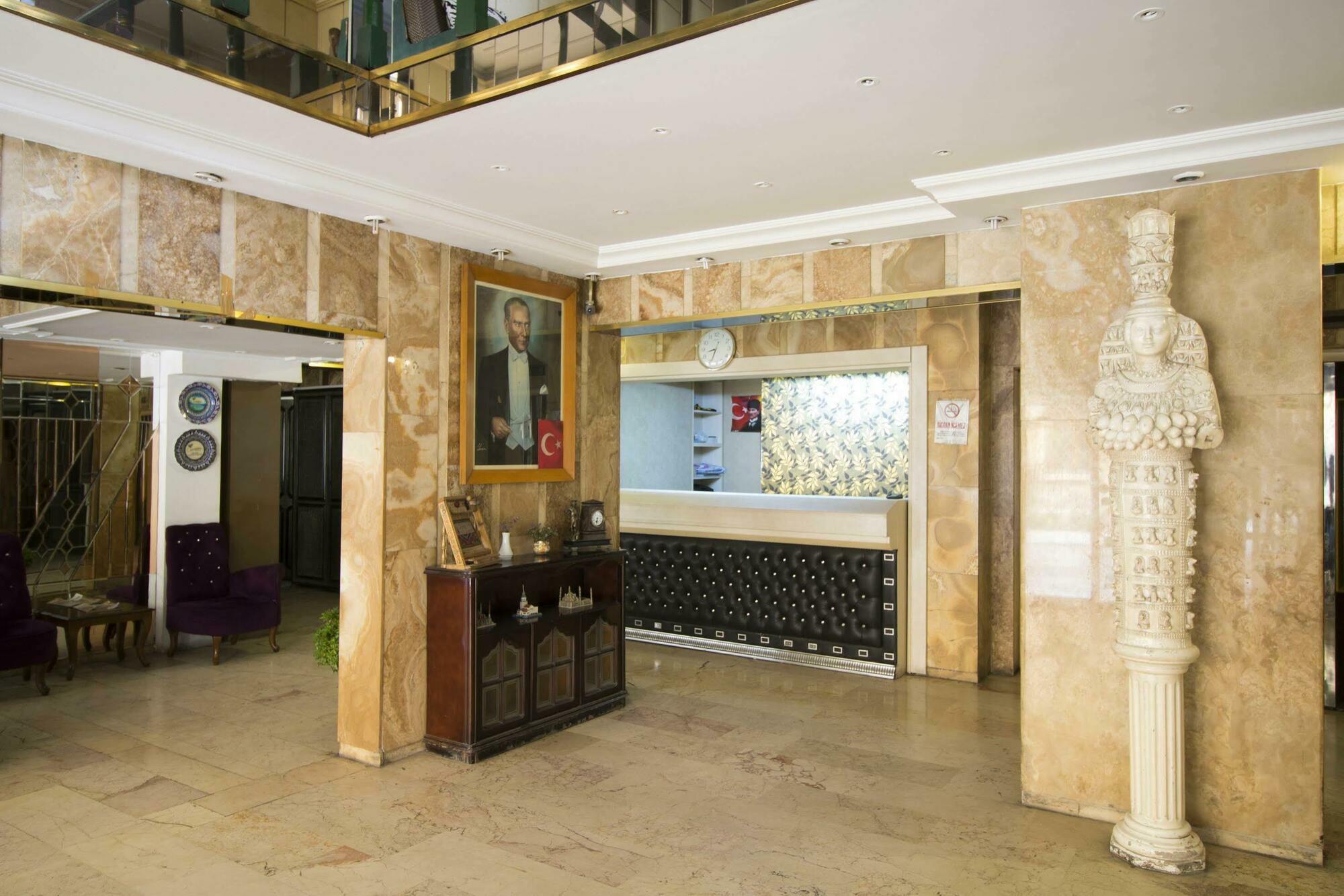 Hotel Kocaman İzmir Eksteriør bilde