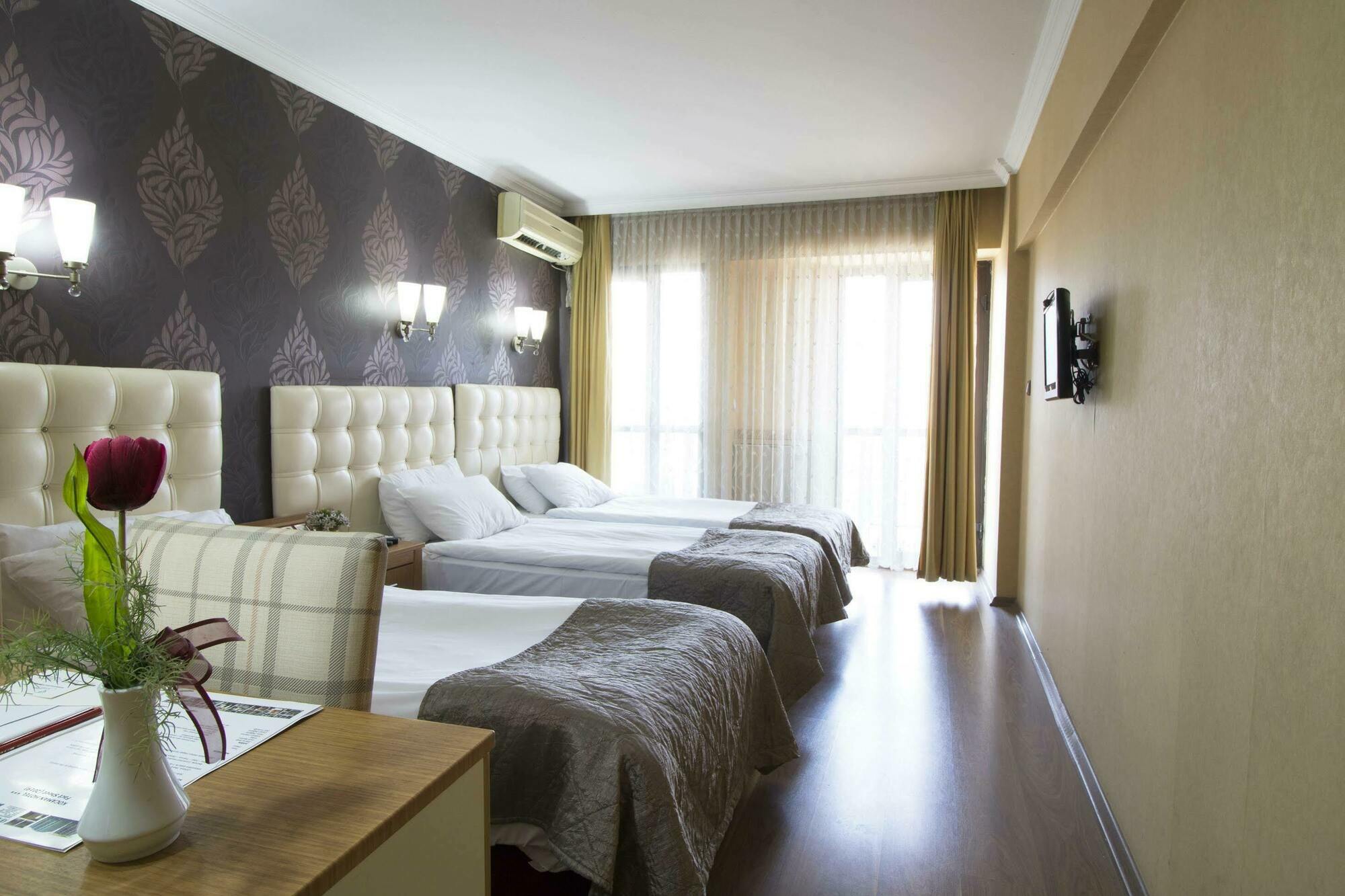 Hotel Kocaman İzmir Eksteriør bilde