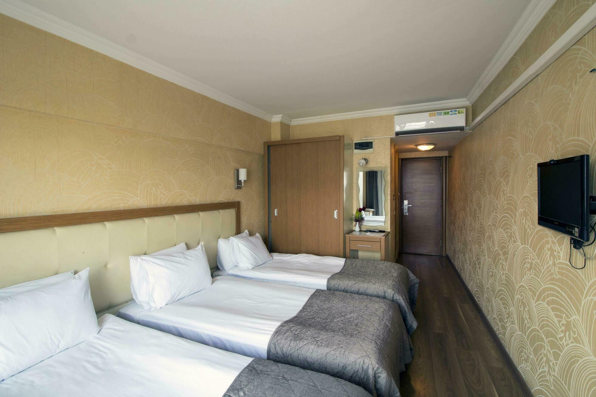 Hotel Kocaman İzmir Eksteriør bilde